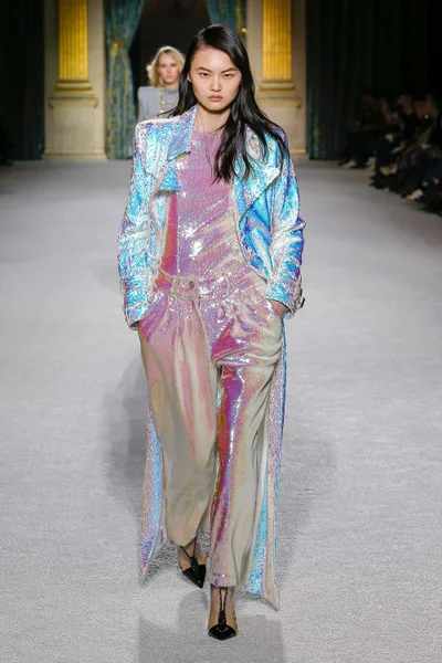 Look 13